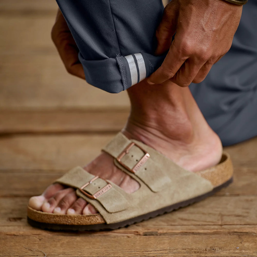 Orvis Men Out-Of-Office 5-Pocket Pants