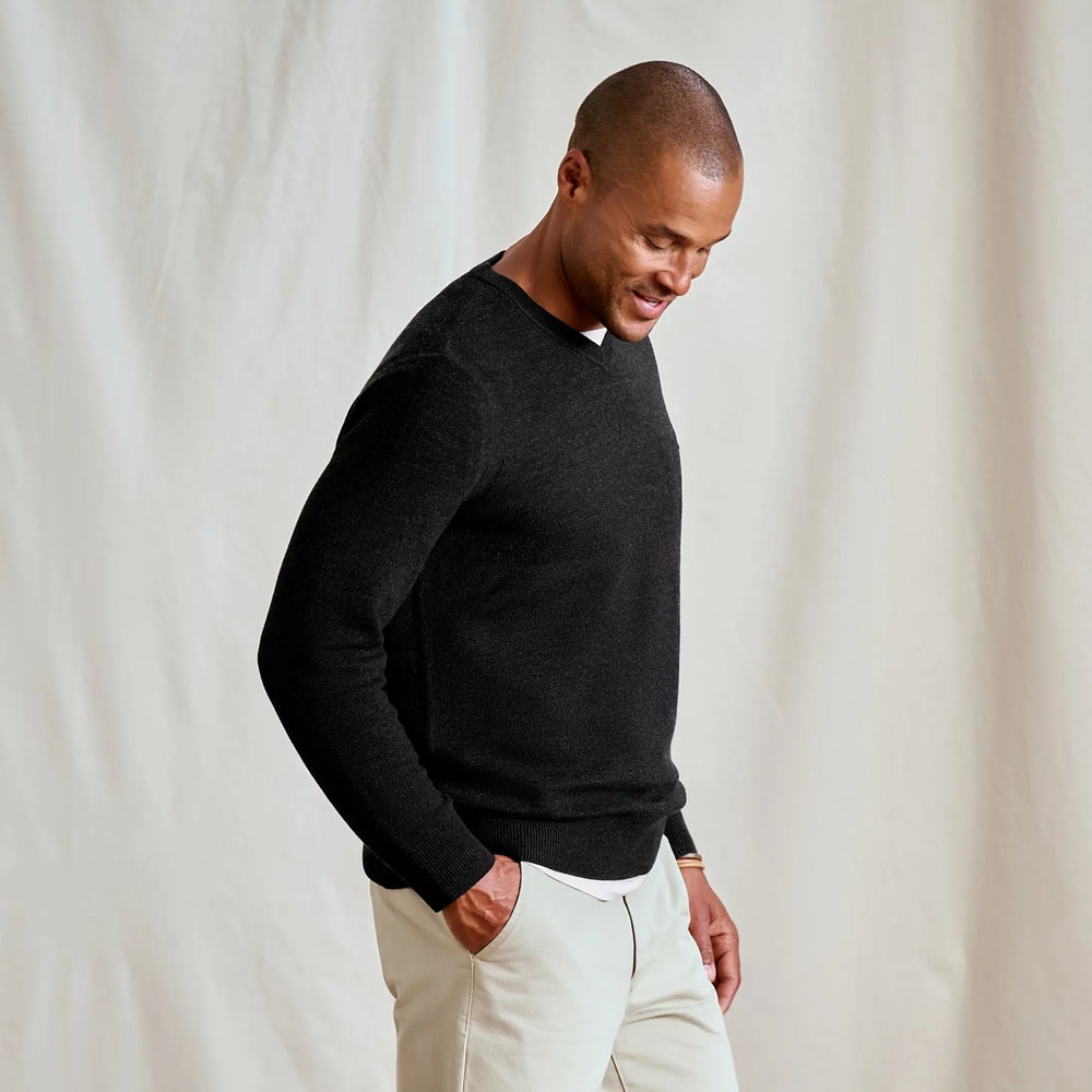 Orvis Men Merino Piqué V-Neck Sweater