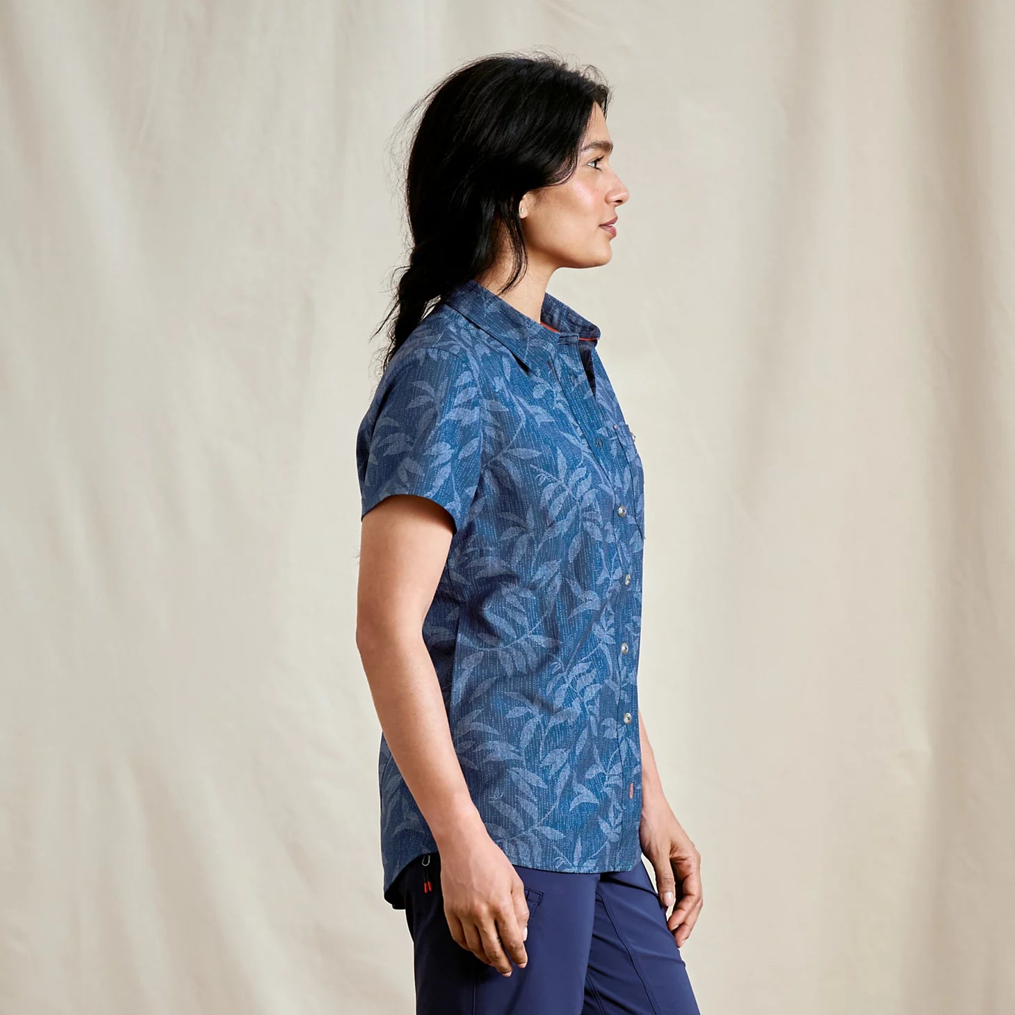 Orvis Women Women's Tech Chambray Short-Sleeve Work Shirt