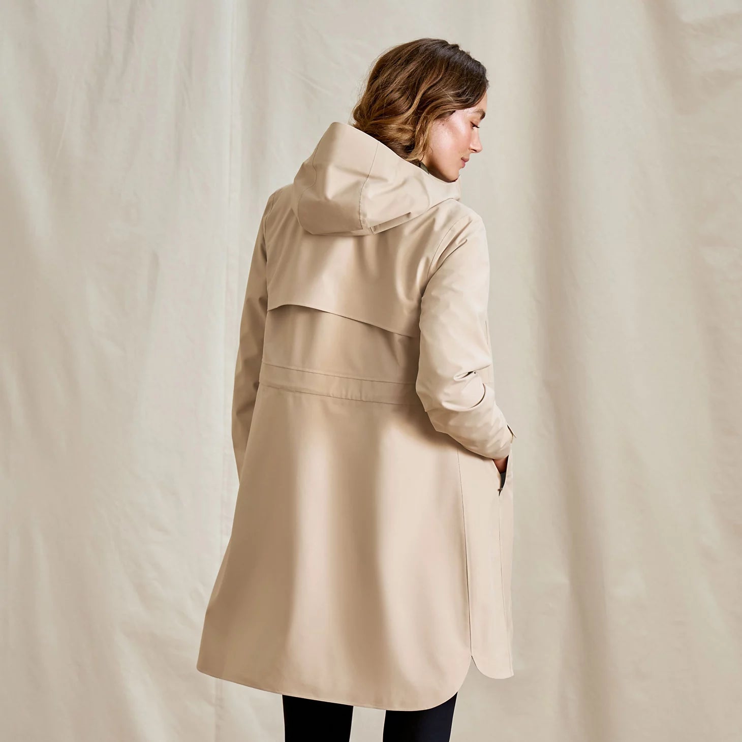 Orvis Women|Last Release Women's Outbound Pack & Go Waterproof Parka