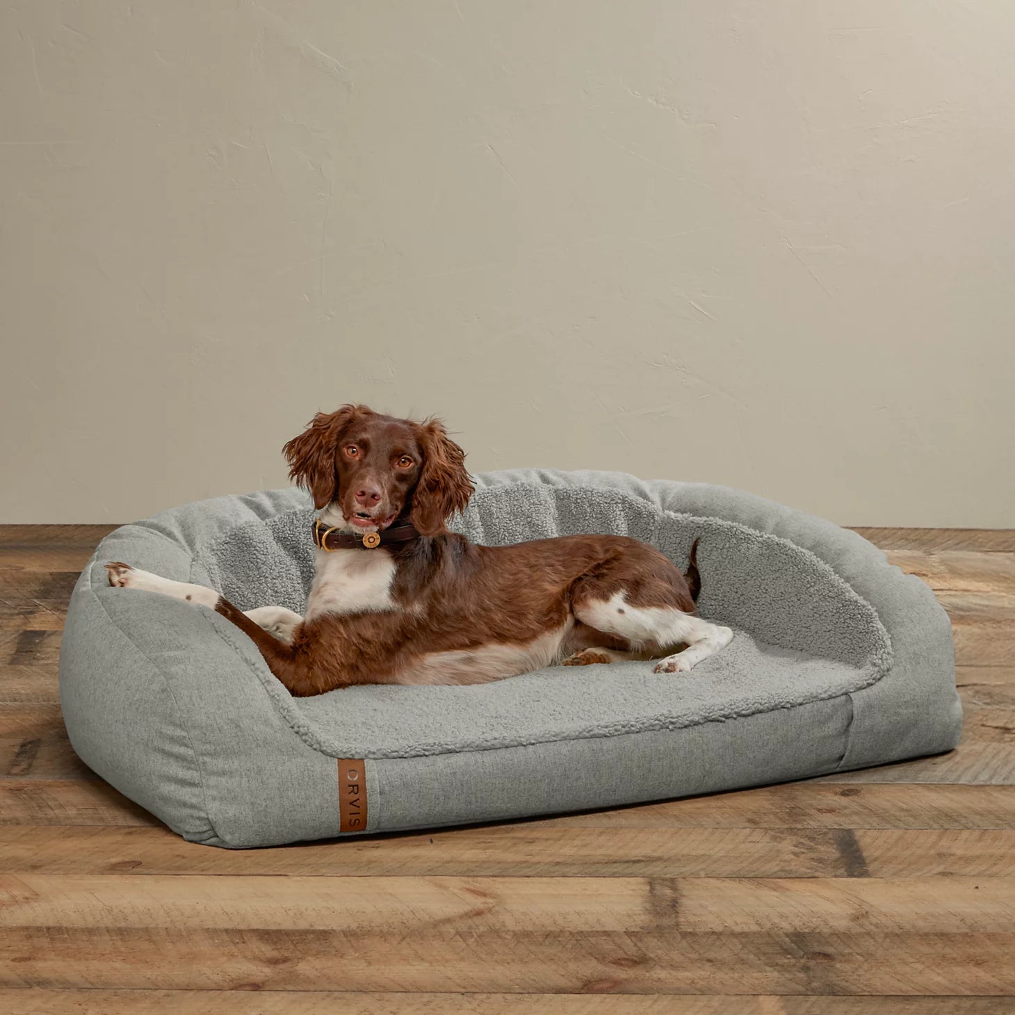 Orvis Dog FleeceLock® Memory Foam Couch Dog Bed