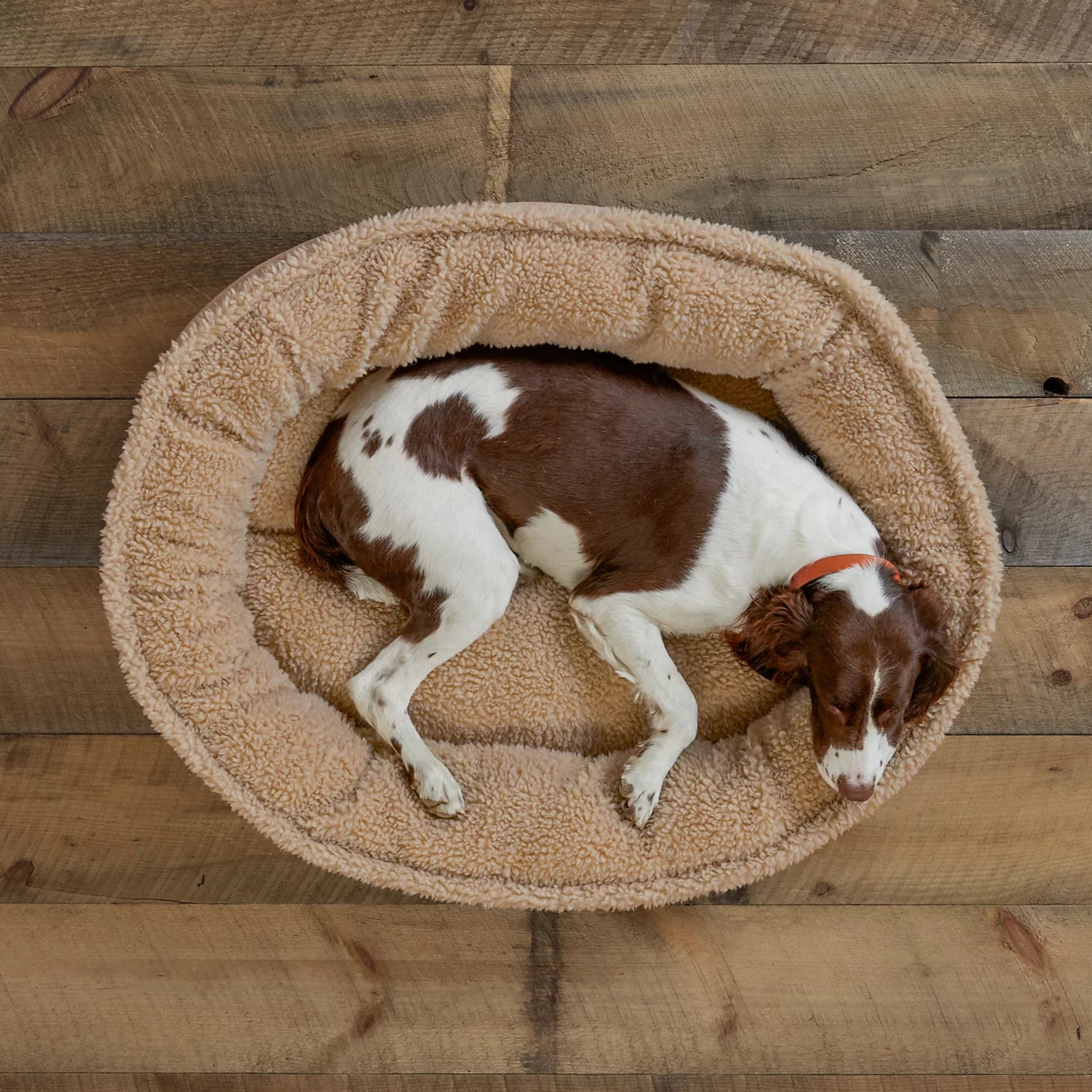 Orvis Dog Orvis ComfortFill-Eco™ Wraparound Dog Bed with Fleece