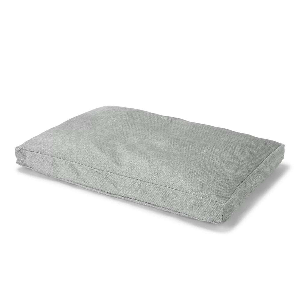 Orvis Dog Orvis ComfortFill-Eco™ ToughChew® Lounger Dog Bed